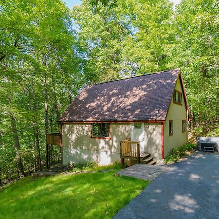 Modern Chalet Cabin w Hot Tub, Deck&Grill,&WiFi! Inwood Exterior foto