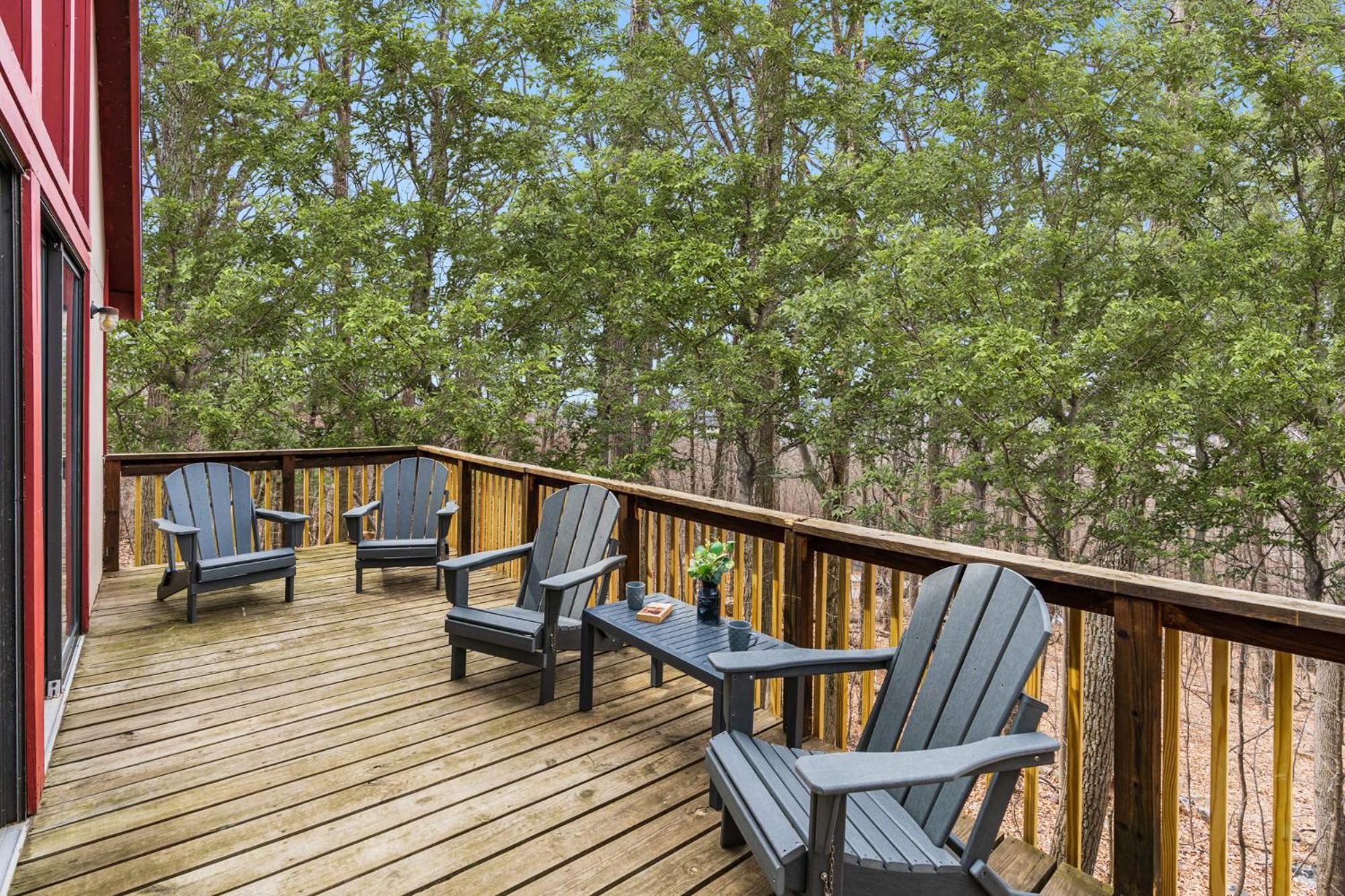 Modern Chalet Cabin w Hot Tub, Deck&Grill,&WiFi! Inwood Exterior foto